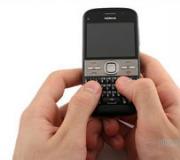Telefonat Nokia me tastierë QWERTY